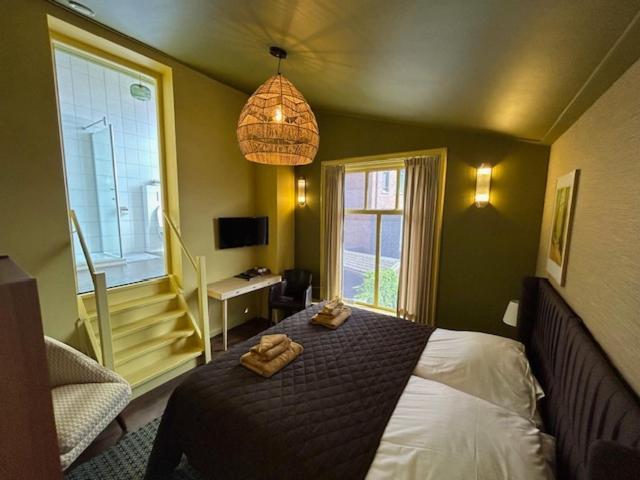 Hotel Stadsherberg سنيك المظهر الخارجي الصورة