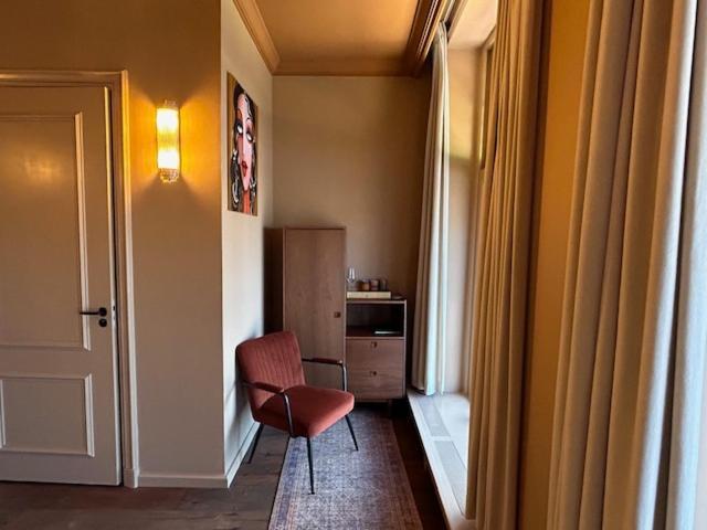 Hotel Stadsherberg سنيك المظهر الخارجي الصورة