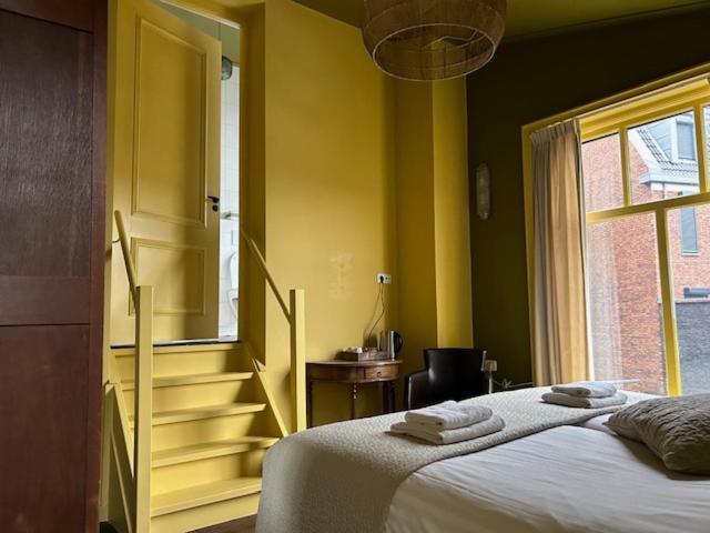 Hotel Stadsherberg سنيك المظهر الخارجي الصورة
